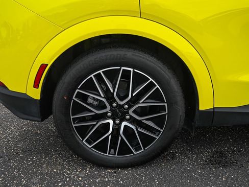 Certified 2025 Ford Mustang Mach-E Premium AWD/4WD image 14