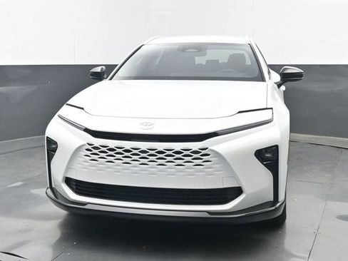 New 2026 Toyota Crown Signia AWD/4WD image 22
