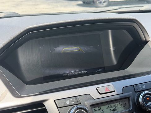 Used 2015 Honda Odyssey EX-L image 25