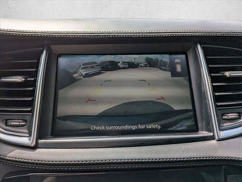 Used 2023 INFINITI QX50 Luxe FWD image 13