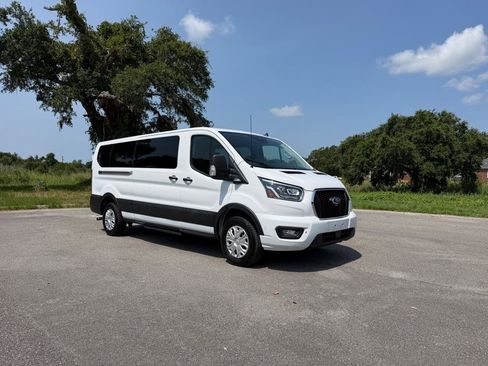 Used 2023 Ford Transit 350 XLT RWD image 7
