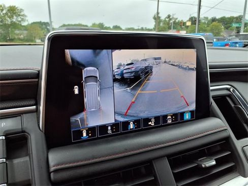 Used 2021 Chevrolet Tahoe RST w/ Luxury Package image 40