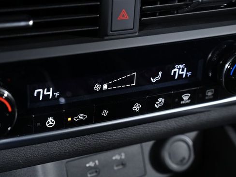 Certified 2024 Nissan Rogue SV w/ SV Premium Package image 20