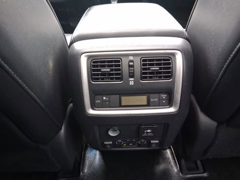 Used 2013 INFINITI JX35 AWD w/ Premium Pkg image 20