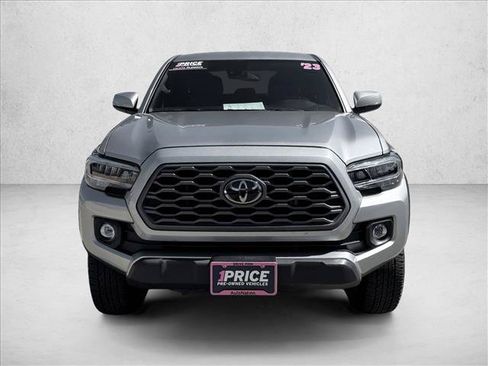 Used 2023 Toyota Tacoma TRD Off-Road w/ Black Out Package (TMS) AWD/4WD image 2