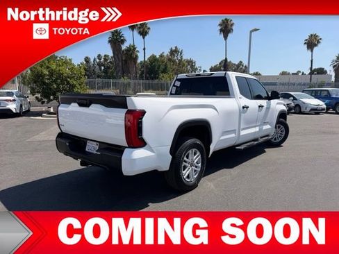 Used 2024 Toyota Tundra SR5 w/ SR5 Convenience Package AWD/4WD image 4