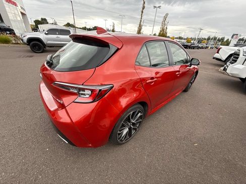 Used 2019 Toyota Corolla XSE FWD image 5