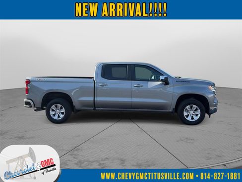 Used 2023 Chevrolet Silverado 1500 LT w/ Protection Package AWD/4WD image 4