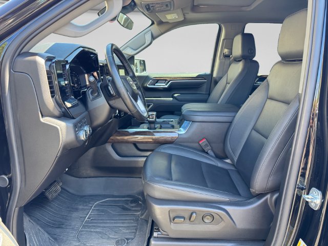 Certified 2025 GMC Sierra 1500 Elevation w/ Elevation Premium Package AWD/4WD image 10
