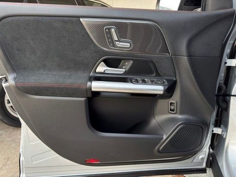 New 2025 Mercedes-Benz GLA 250 image 18