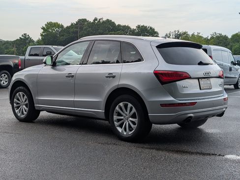 Used 2016 Audi Q5 2.0T Premium Plus w/ Technology Package AWD/4WD image 4