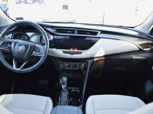 Used 2020 Buick Encore GX Select FWD image 17