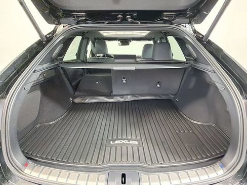 Certified 2025 Lexus RX 450h AWD w/ Convenience Package image 28