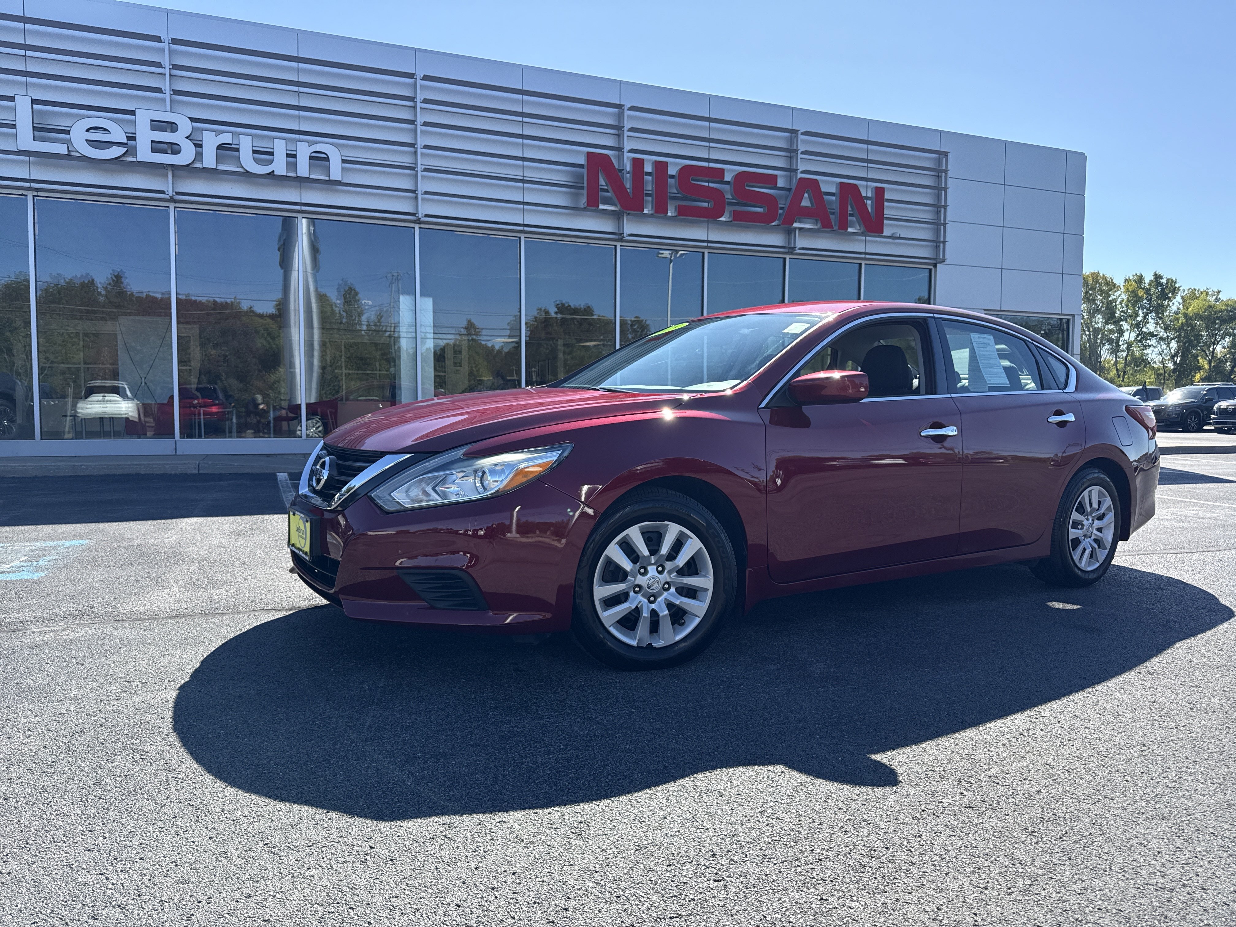 Used 2018 Nissan Altima 2.5 S w/ S Convenience Package FWD image 1