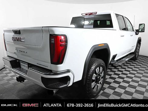 New 2026 GMC Sierra 3500 Denali w/ Denali Reserve Package image 3