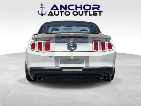Used 2010 Ford Mustang Shelby GT500 RWD image 7