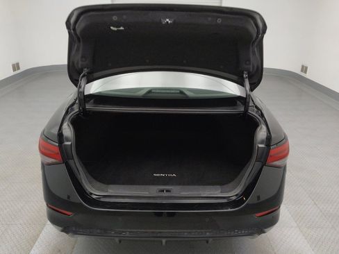 Used 2024 Nissan Sentra SV image 29