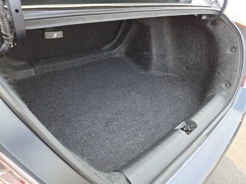 Used 2018 Honda Civic EX image 16