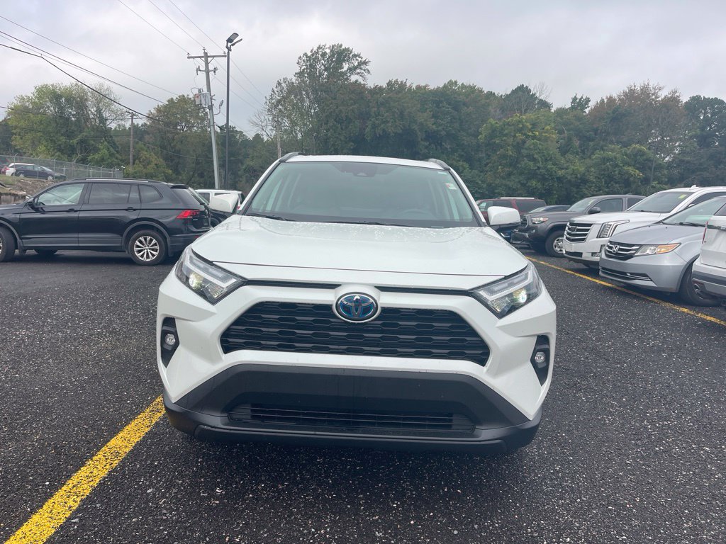 Used 2024 Toyota RAV4 XLE Premium w/ Weather Package AWD/4WD image 8