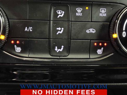 Used 2022 Buick Encore GX Preferred w/ Cold Weather Comfort Package image 37