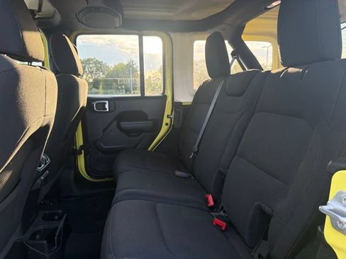 Used 2023 Jeep Wrangler Unlimited Sport AWD/4WD image 13