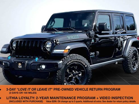 Used 2023 Jeep Wrangler Unlimited w/ Cold Weather Group AWD/4WD image 1