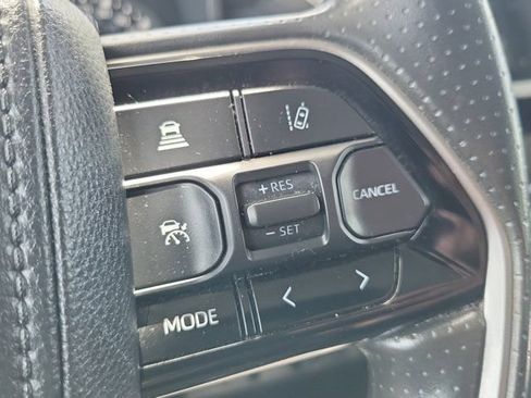 Used 2022 Toyota Tundra SR5 w/ Convenience Package RWD image 17
