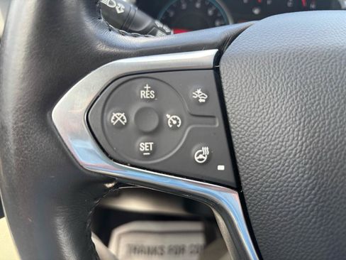 Used 2020 Chevrolet Traverse Premier AWD/4WD image 21
