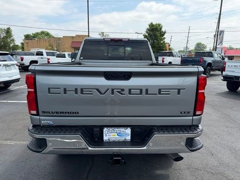 Used 2024 Chevrolet Silverado 2500 LTZ w/ LTZ Plus Package AWD/4WD image 9