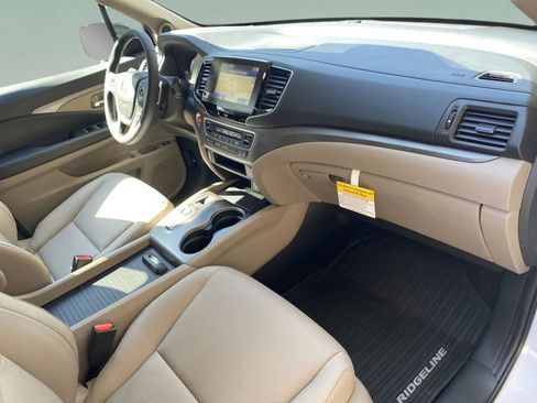 Used 2023 Honda Ridgeline RTL-E image 19
