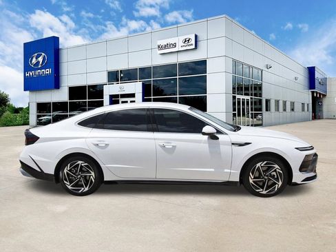Certified 2026 Hyundai Sonata SEL FWD image 4