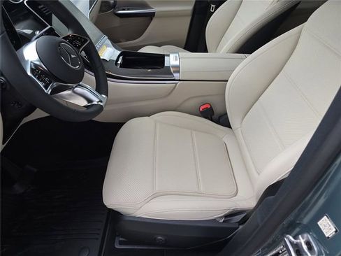 New 2026 Mercedes-Benz GLC 300 4MATIC image 23