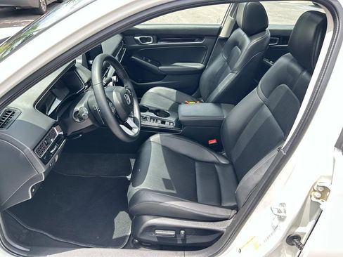 Used 2024 Honda Civic Touring image 20