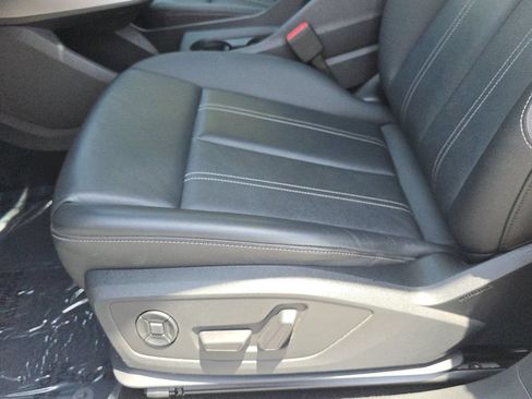 Used 2023 Audi Q4 e-tron Premium Plus w/ Premium Plus RWD image 20