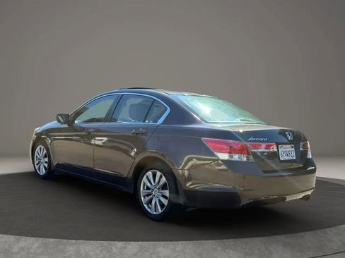 Used 2011 Honda Accord EX-L image 8