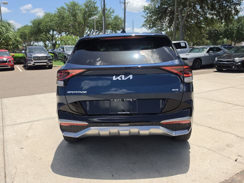 Certified 2024 Kia Sportage SX Prestige AWD/4WD image 7