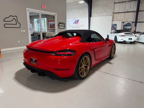 Used 2022 Porsche 718 Boxster Spyder RWD image 75