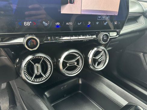 Used 2024 Chevrolet Blazer EV LT AWD/4WD image 28