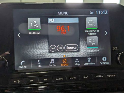 Used 2023 Nissan Pathfinder Platinum AWD/4WD image 25