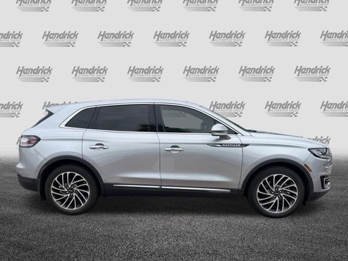 Used 2020 Lincoln Nautilus Reserve w/ Equipment Group 201A FWD image 11