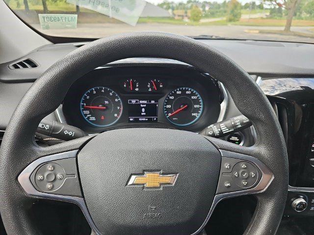 Used 2021 Chevrolet Traverse LS AWD/4WD image 18