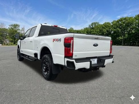 Used 2023 Ford F250 Lariat w/ Sport Appearance Package AWD/4WD image 6