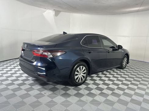 Used 2021 Toyota Camry LE FWD image 8