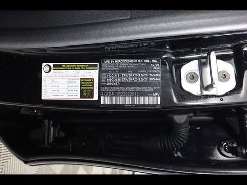 Used 2025 Mercedes-Benz GLE 350 4MATIC image 30