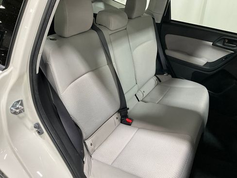 Used 2015 Subaru Forester 2.5i Premium w/ Popular Package #2 AWD/4WD image 23