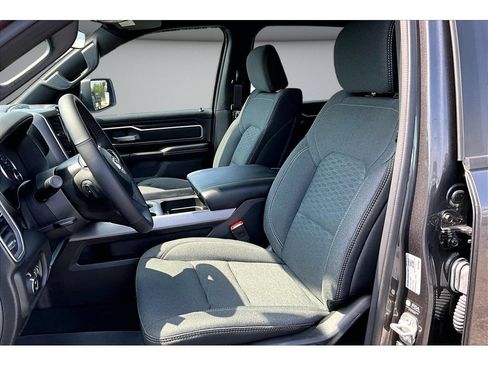 Used 2026 RAM 1500 Big Horn AWD/4WD image 30