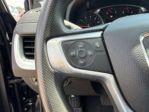 Used 2022 GMC Terrain SLE w/ Driver Convenience Package FWD image 29