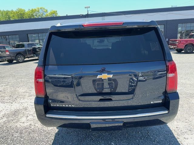Used 2018 Chevrolet Suburban Premier AWD/4WD image 4