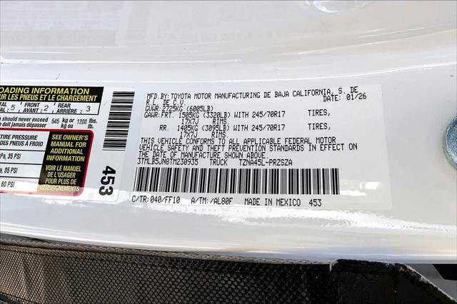 Certified 2026 Toyota Tacoma SR5 AWD/4WD image 33