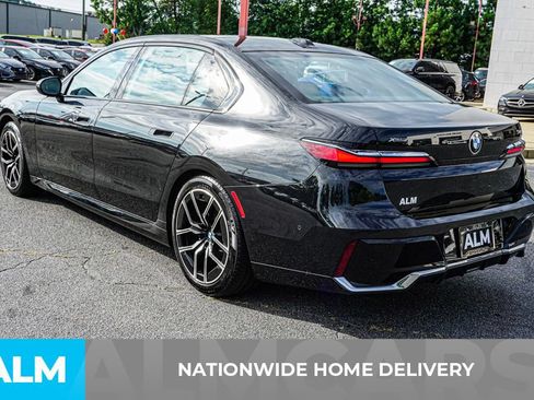 Used 2024 BMW 740i xDrive AWD/4WD image 4